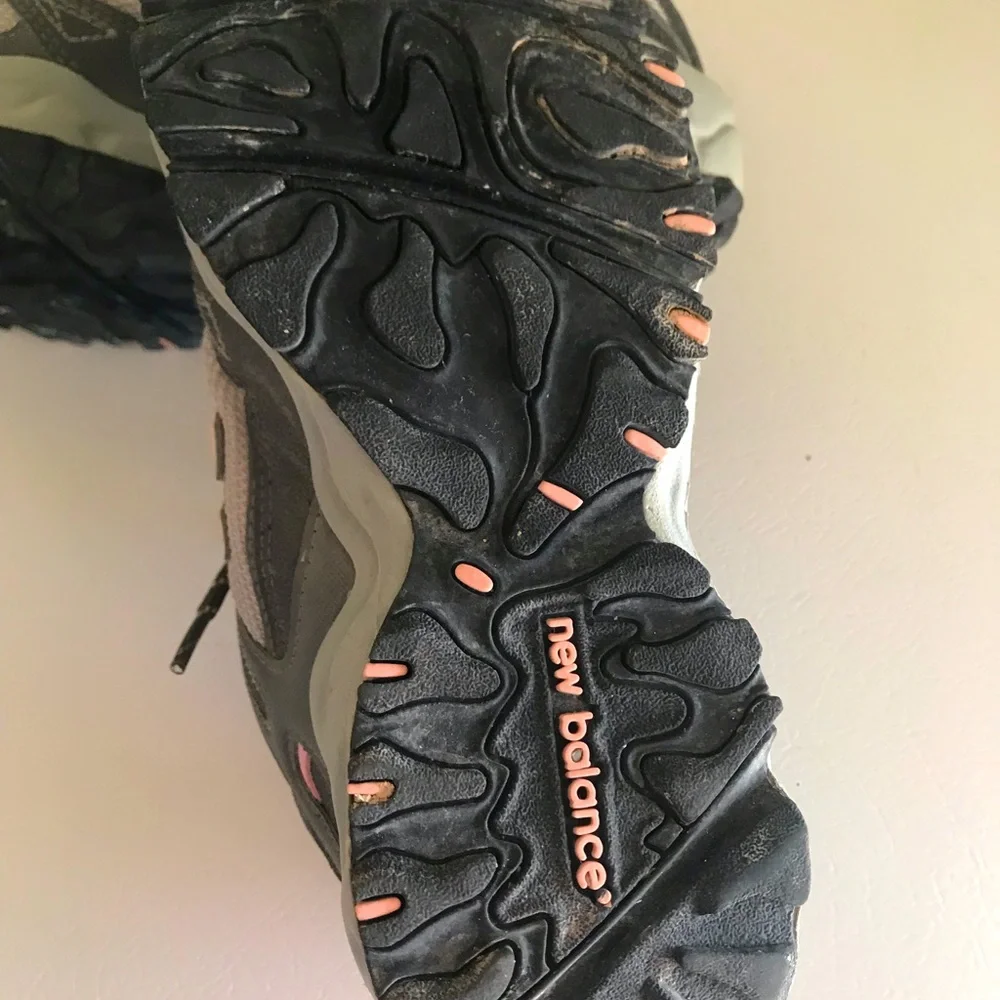 New Balance hiking sneakers - Picture 4 of 5